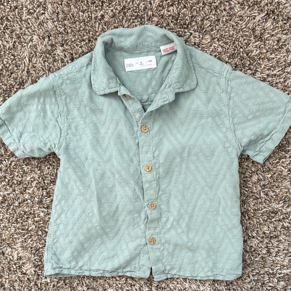 Zara Kids Light Green Button-Down Shirt